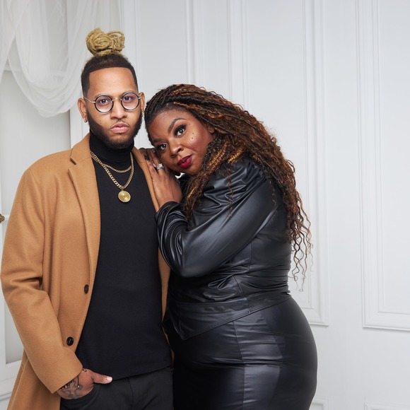 Meet your Posher, Cora - Picture 1 of 1